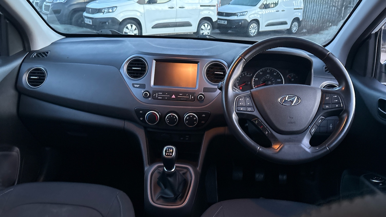 Used Hyundai i10 2019 for sale - 77777447: Photo 10