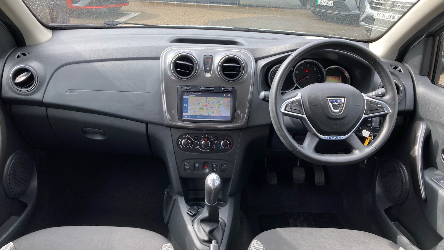 Used Dacia Sandero Stepway 2018 for sale - 76682266: Photo 10