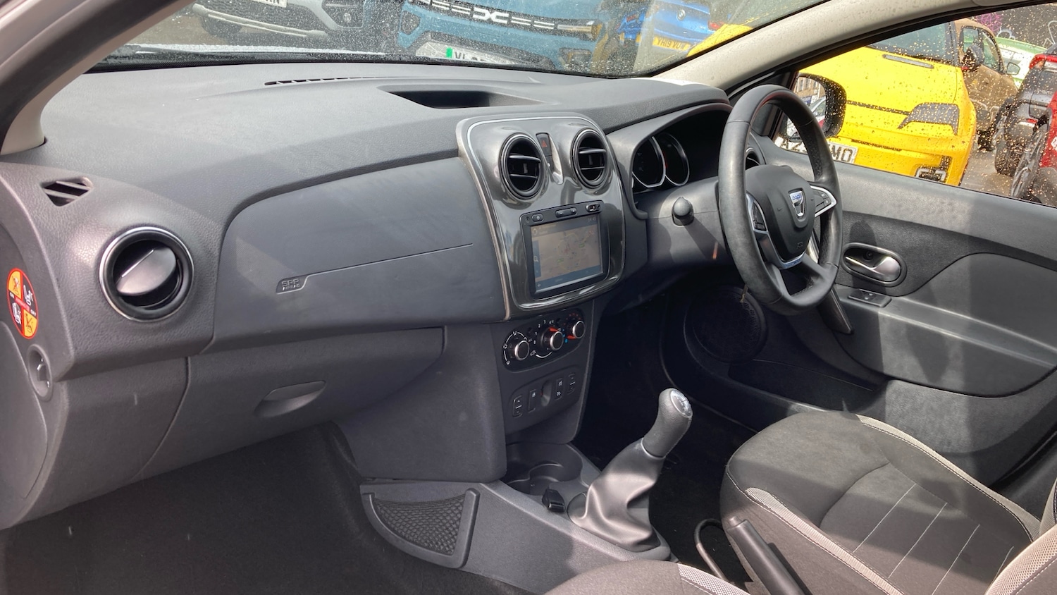 Used Dacia Sandero Stepway 2018 for sale - 76682266: Photo 9