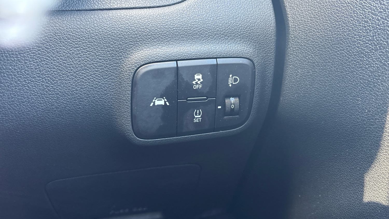 Used Hyundai i10 2022 for sale - 76101224: Photo 29