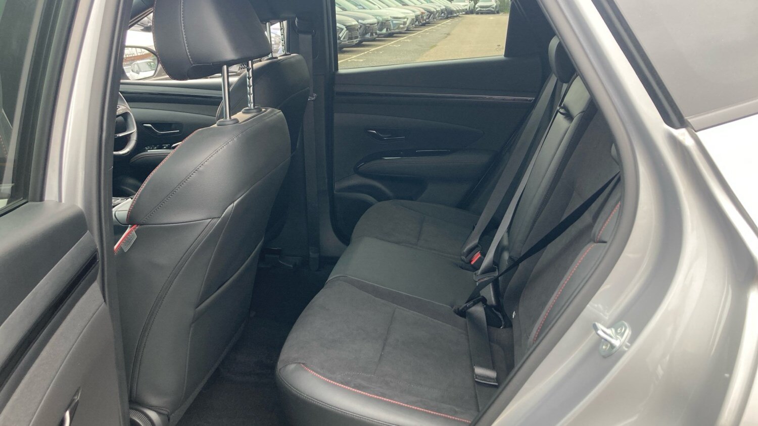 2024 Hyundai TUCSON 1.6 TGDi Plug-in Hybrid N Line 5dr 4WD Auto Estate Estate Hy - Picture 16 of 24
