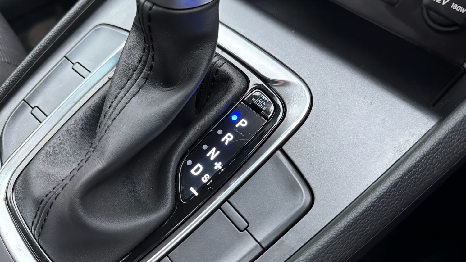 Used Hyundai KONA 2022 for sale - 77718487: Photo 25