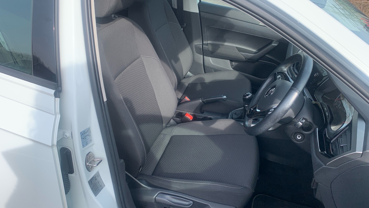 Used Volkswagen Polo 2019 for sale - 77973880: Photo 28