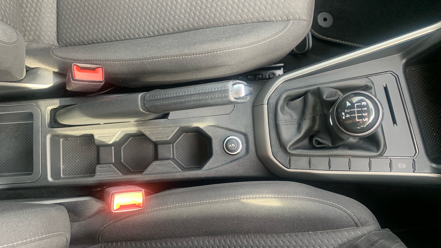 Used Volkswagen Polo 2019 for sale - 77973880: Photo 36