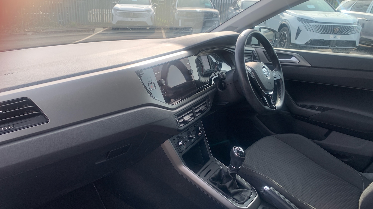 Used Volkswagen Polo 2019 for sale - 77973880: Photo 9