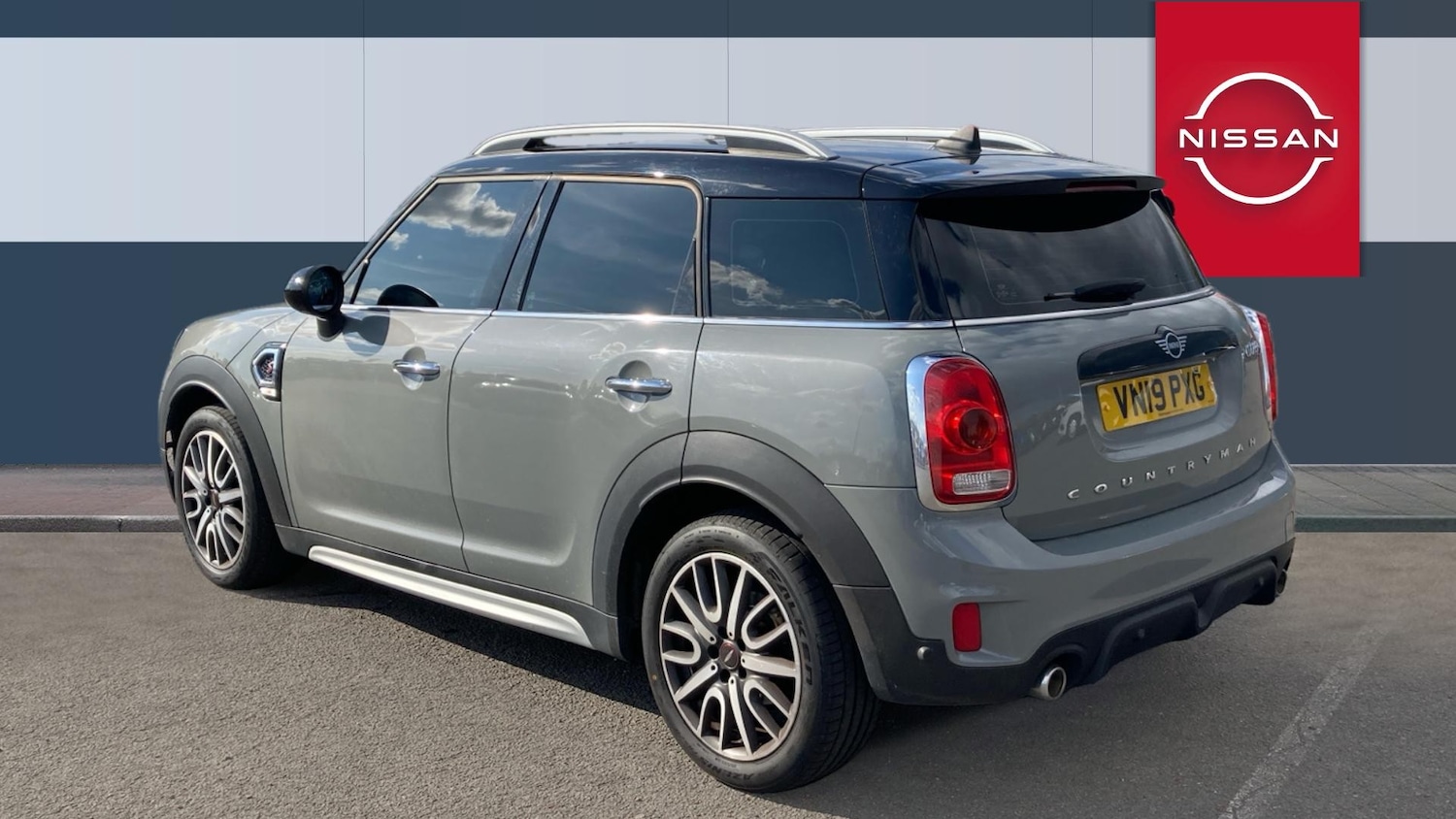 Used MINI Countryman 2019 for sale - 76795038: Photo 2