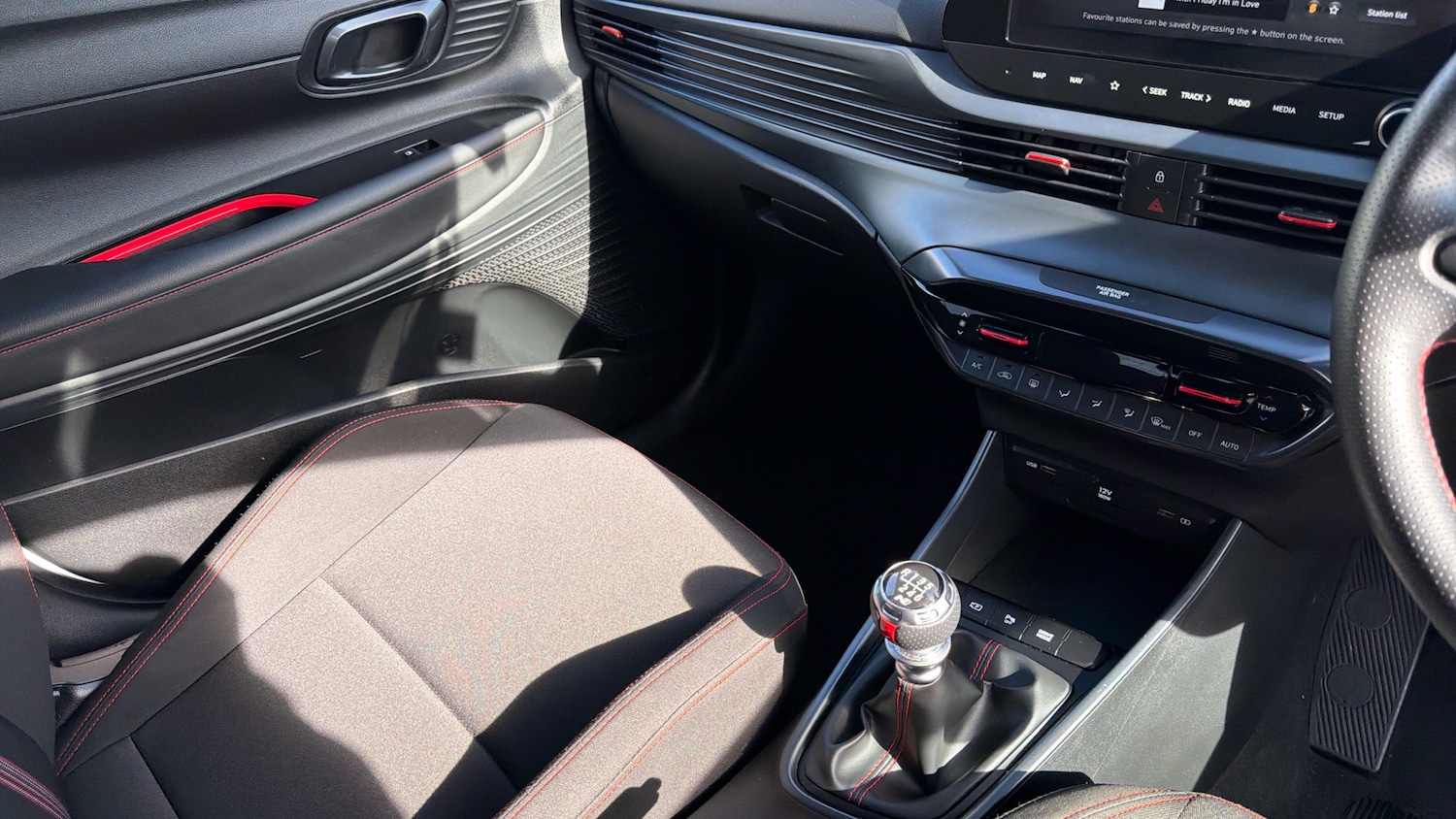 Used Hyundai i20 2024 for sale - 76129310: Photo 14