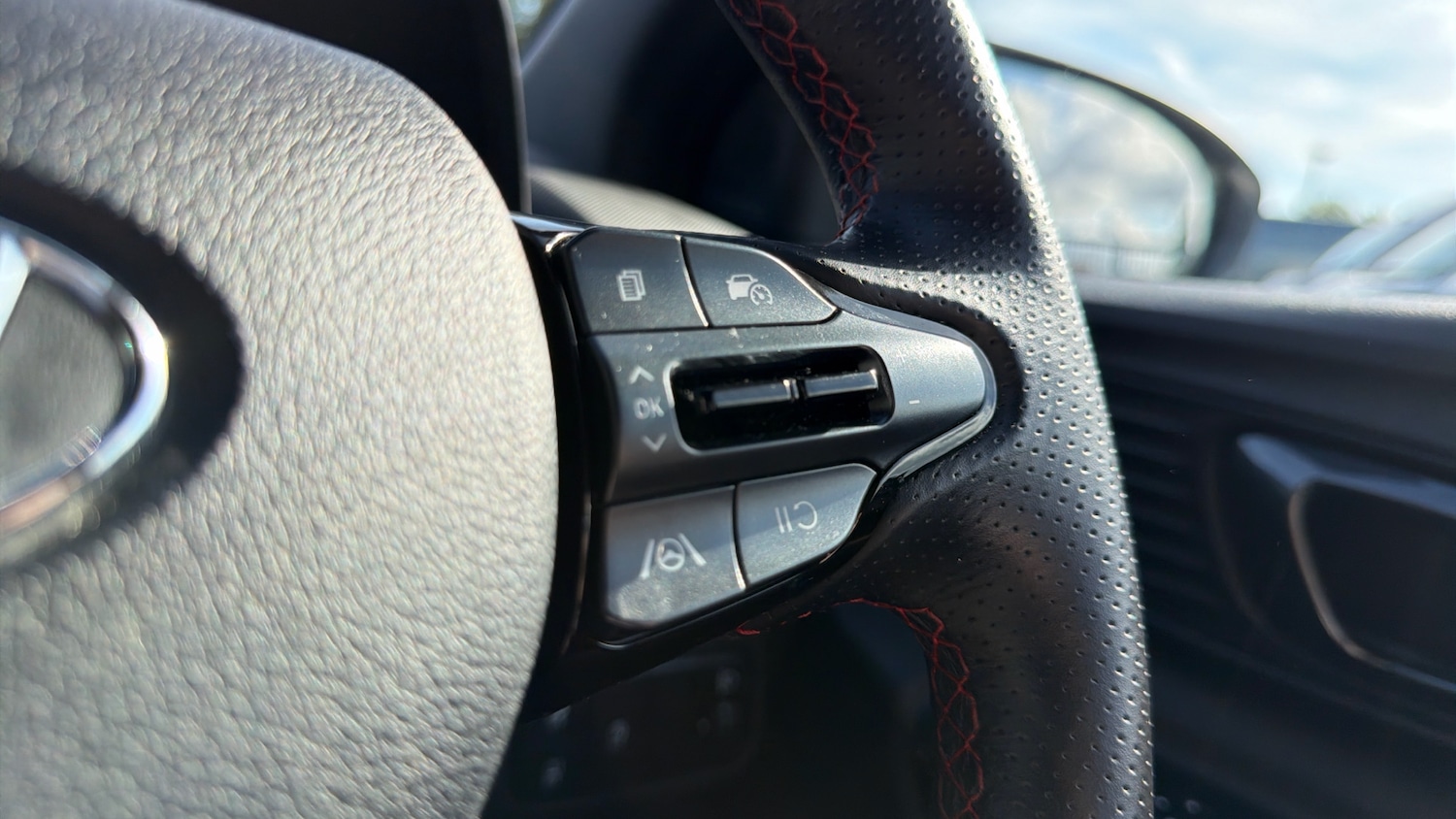 Used Hyundai i20 2024 for sale - 76129310: Photo 28