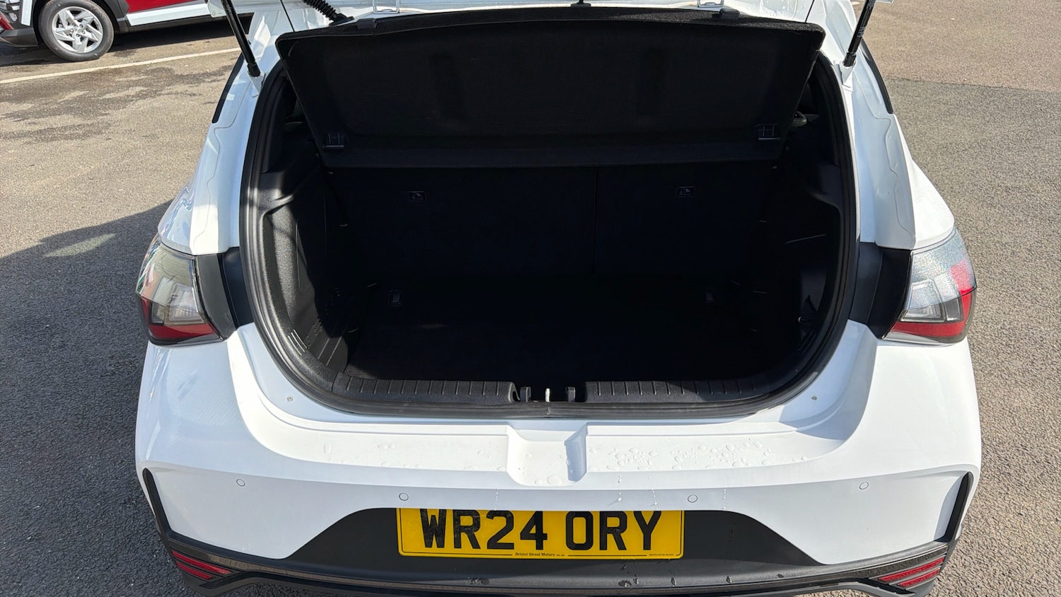 Used Hyundai i20 2024 for sale - 76129310: Photo 4