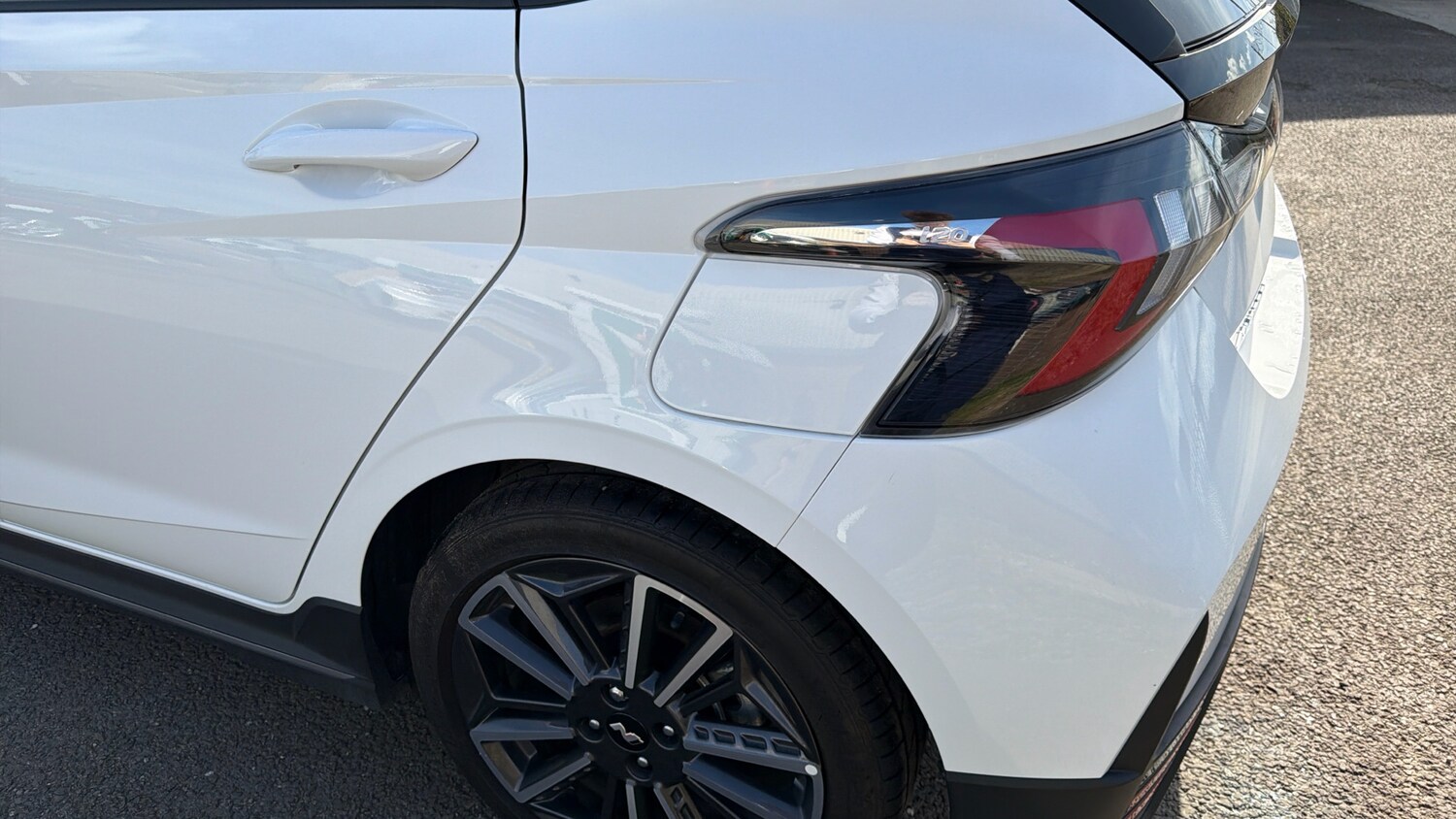 Used Hyundai i20 2024 for sale - 76129310: Photo 44
