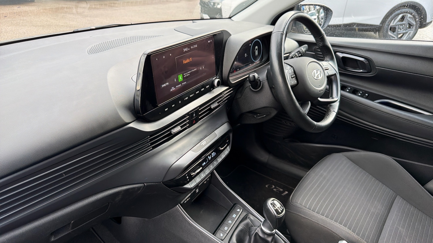 Used Hyundai i20 2021 for sale - 77729687: Photo 9