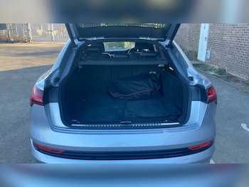 Used Audi e-tron 2022 for sale - 77871914: Photo