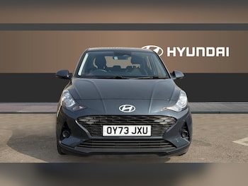 Used Hyundai i10 2023 for sale - 79292858: Photo