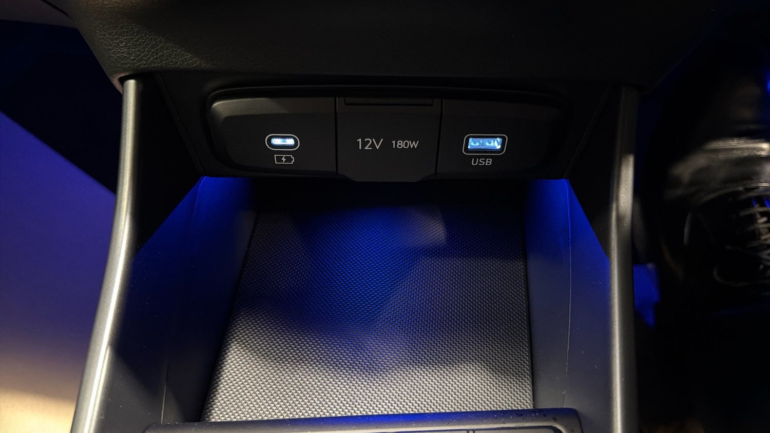 Used Hyundai BAYON 2025 for sale - 77196361: Photo 31