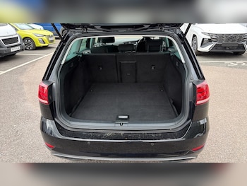 Used Volkswagen Golf 2019 for sale - 78950458: Photo