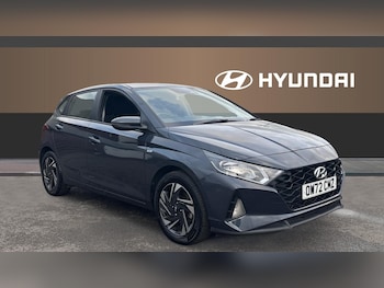 Used Hyundai i20 2022 for sale - 76477758: Photo