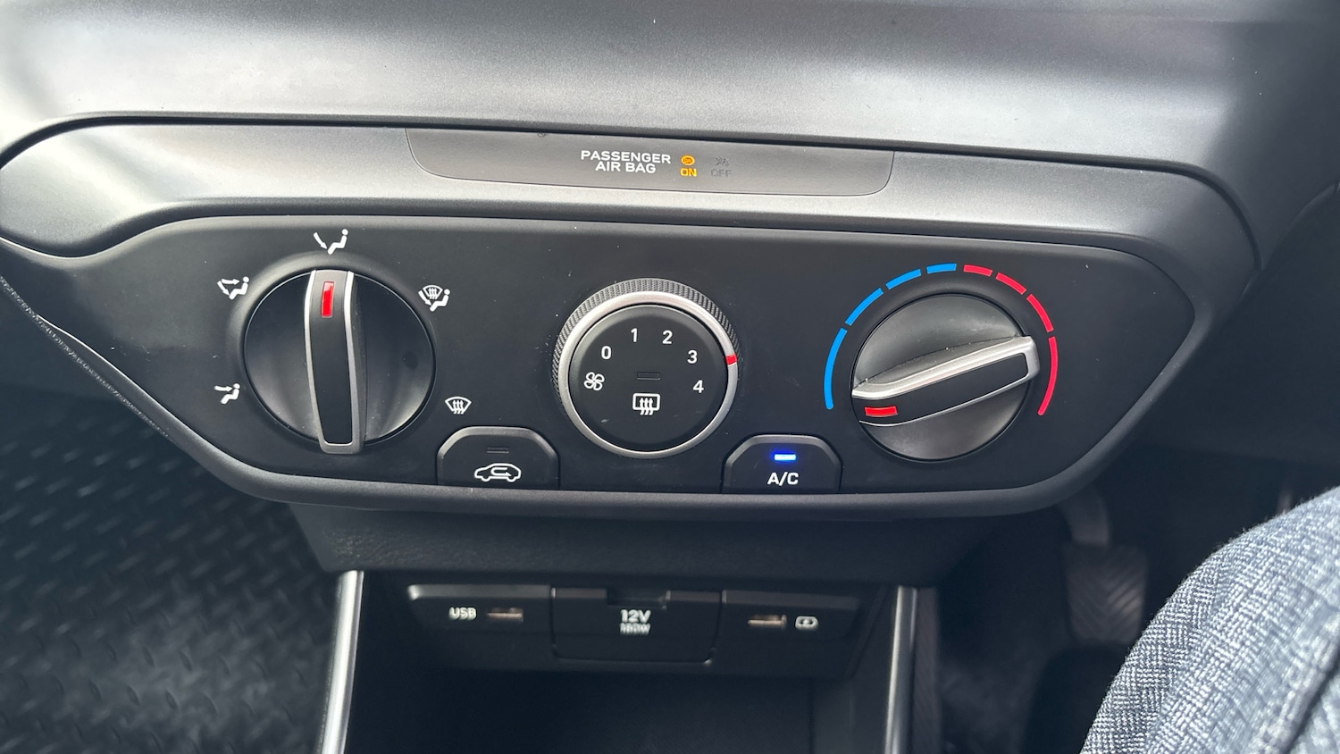 Used Hyundai i20 2022 for sale - 76477758: Photo 24