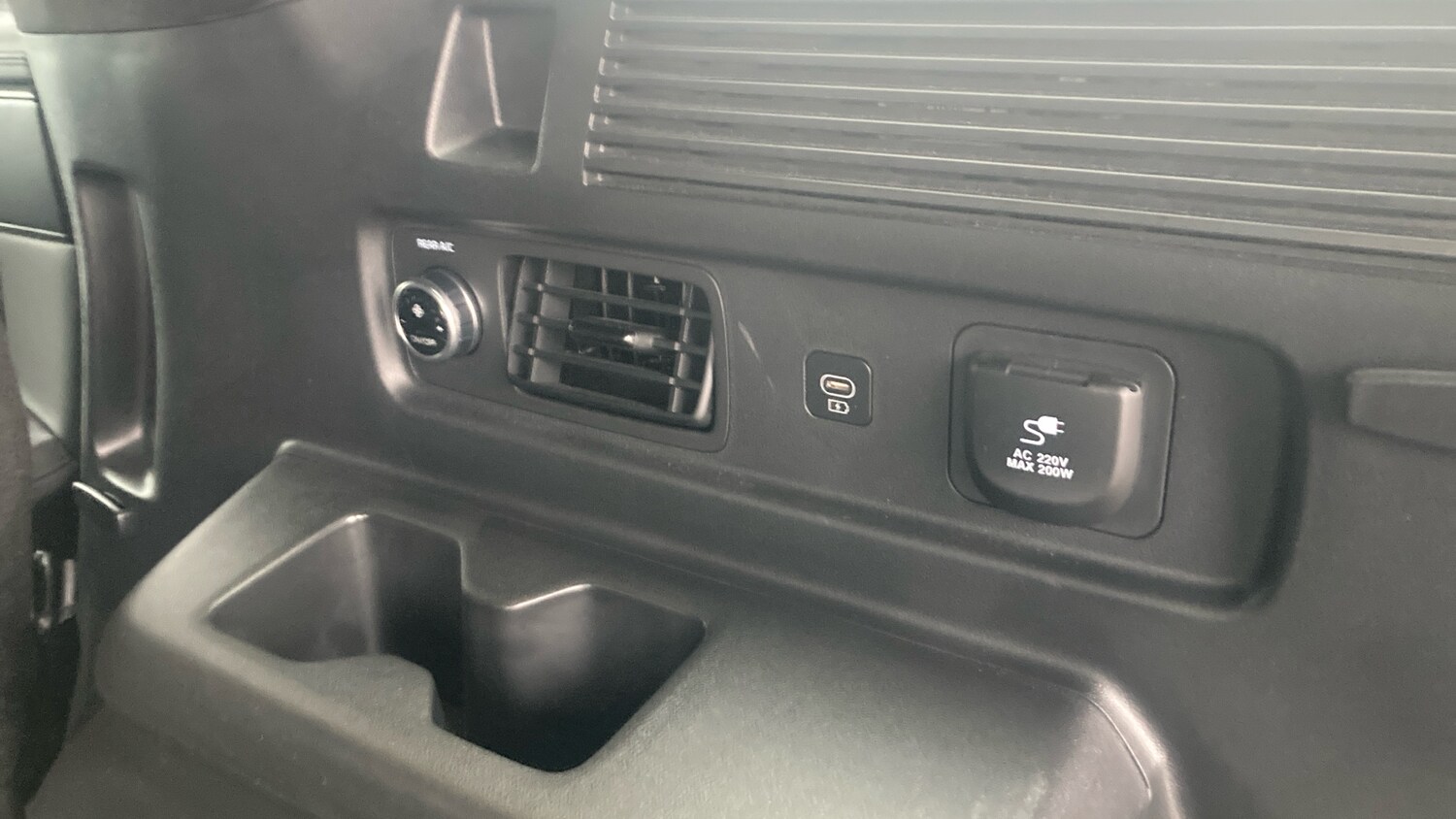 Used Hyundai Santa Fe 2025 for sale - 77337522: Photo 36