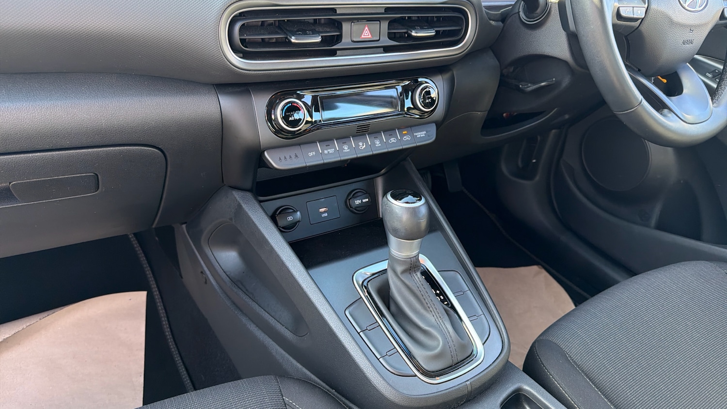 Used Hyundai KONA 2023 for sale - 77945975: Photo 13