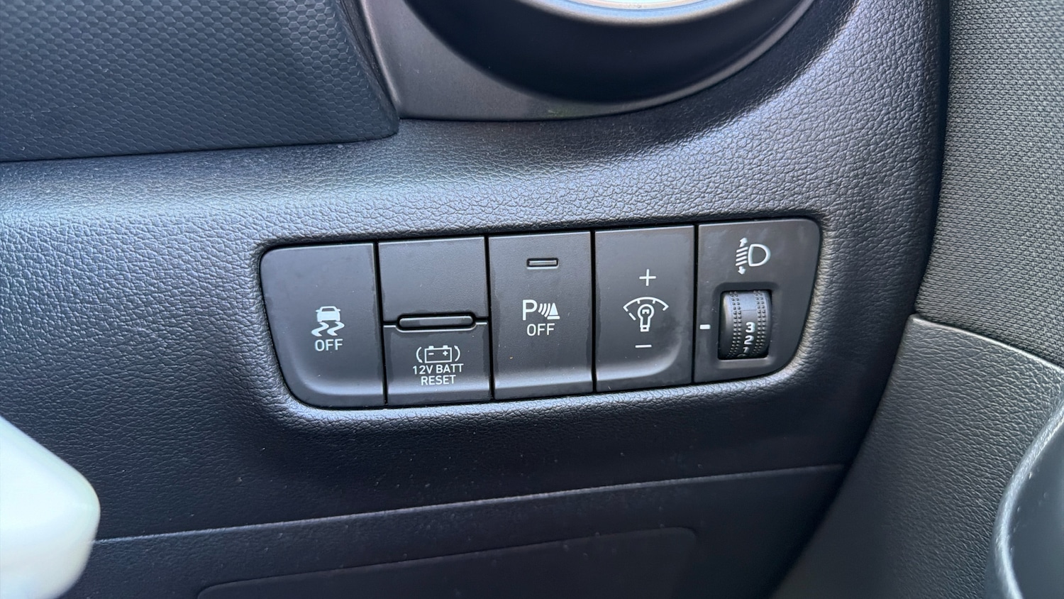 Used Hyundai KONA 2023 for sale - 77945975: Photo 25