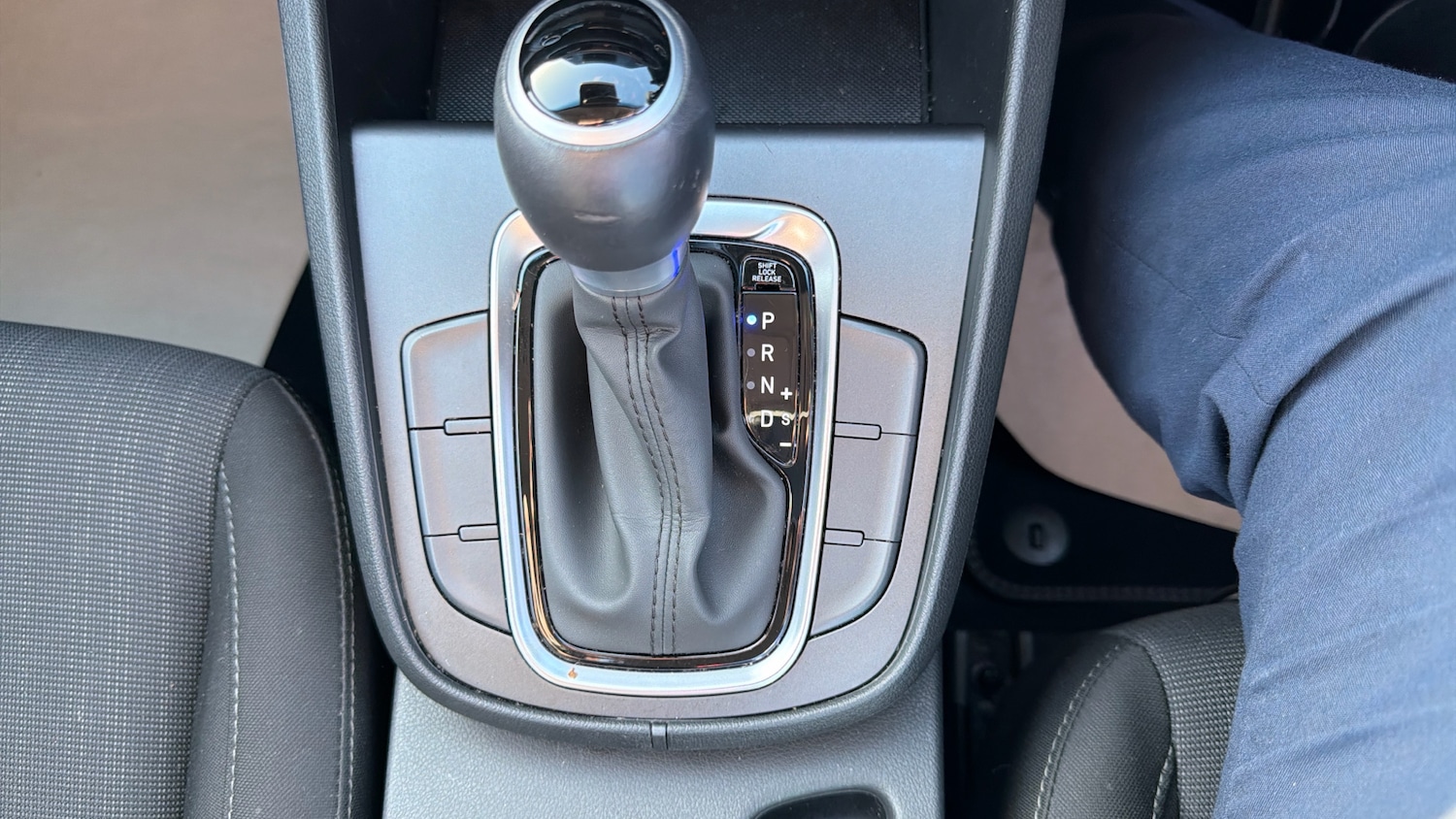 Used Hyundai KONA 2023 for sale - 77945975: Photo 30