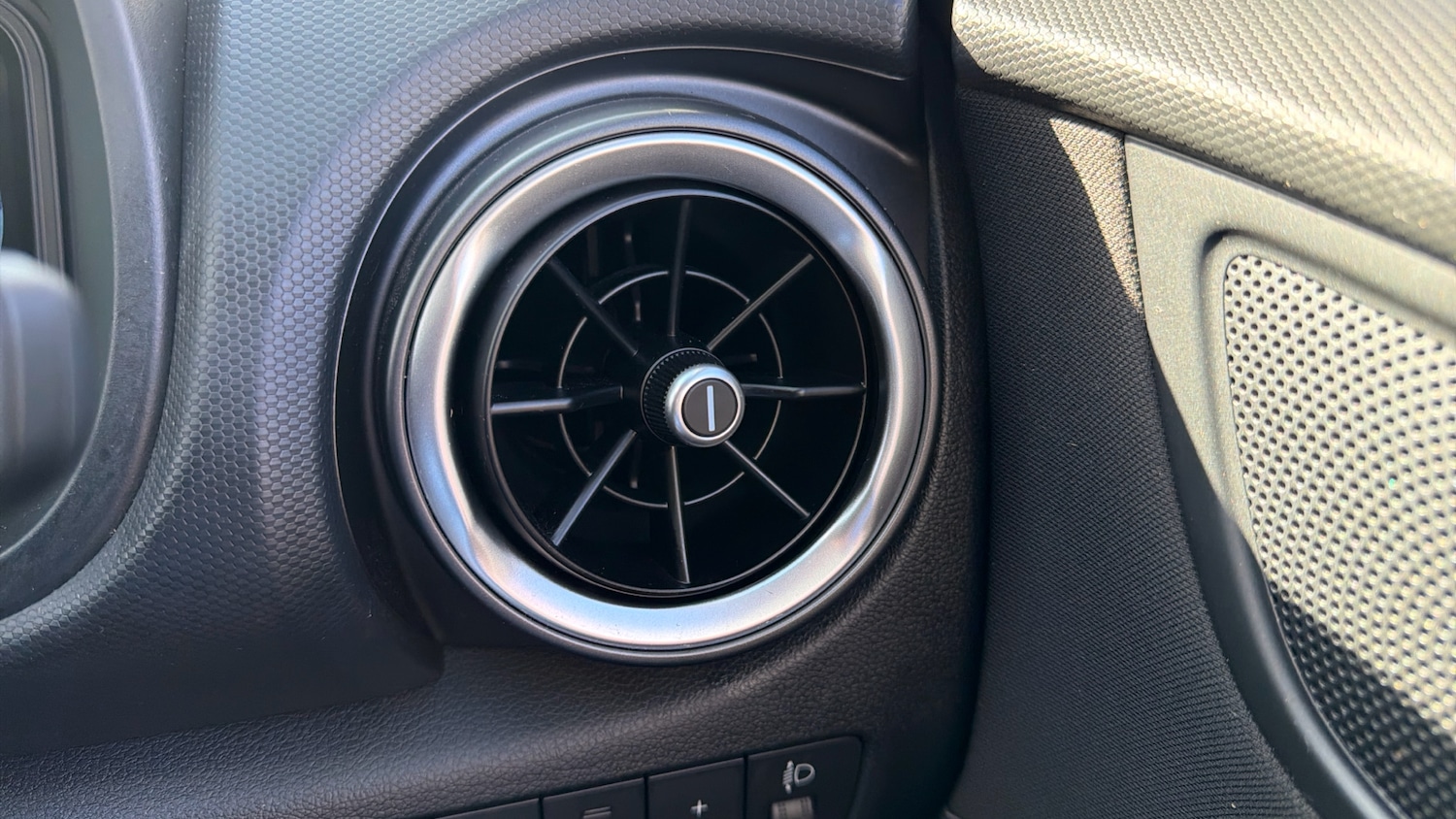 Used Hyundai KONA 2023 for sale - 77945975: Photo 44