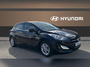 Used Hyundai i30 2016 for sale - 78040196: Photo