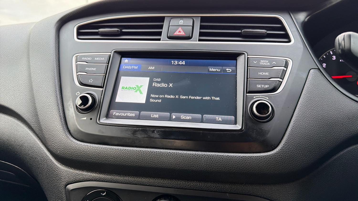 Used Hyundai i20 2019 for sale - 76959766: Photo 12