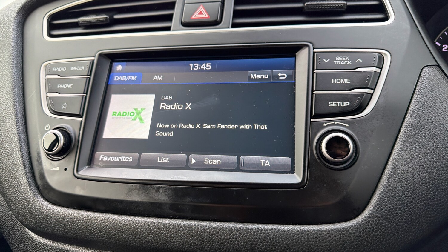 Used Hyundai i20 2019 for sale - 76959766: Photo 30