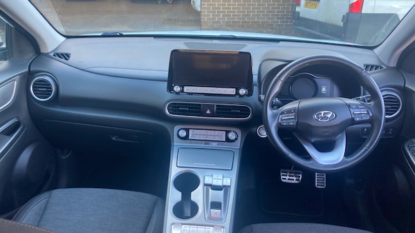 Used Hyundai KONA 2020 for sale - 76181303: Photo 10