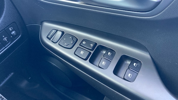 Used Hyundai KONA 2020 for sale - 76181303: Photo 25