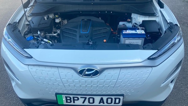 Used Hyundai KONA 2020 for sale - 76181303: Photo 8