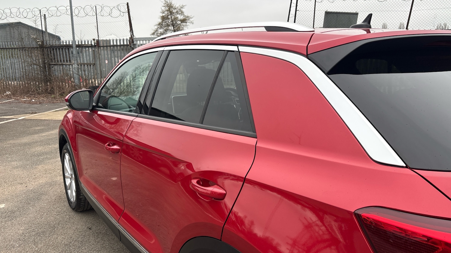 Used Volkswagen T-Roc 2023 for sale - 78084348: Photo 25