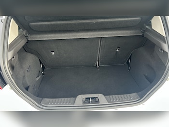 Used Ford Fiesta 2016 for sale - 78224087: Photo