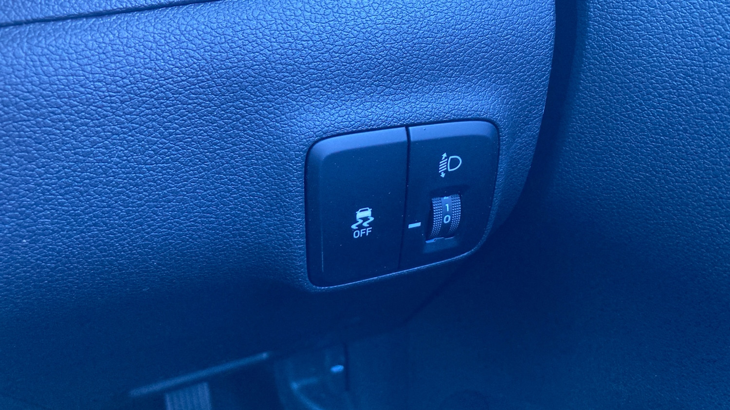 Used Hyundai i10 2023 for sale - 76127926: Photo 25