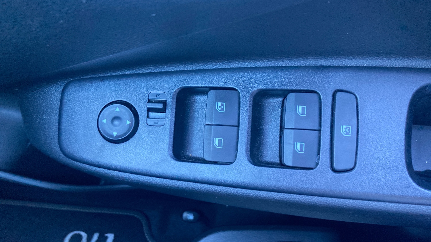 Used Hyundai i10 2023 for sale - 76127926: Photo 26