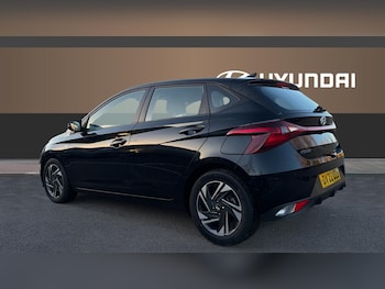 Used Hyundai i20 2022 for sale - 77851165: Photo