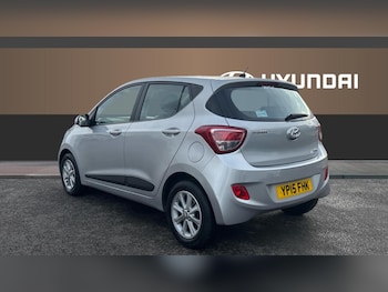 Used Hyundai i10 2015 for sale - 76461679: Photo