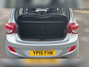 Used Hyundai i10 2015 for sale - 76461679: Photo