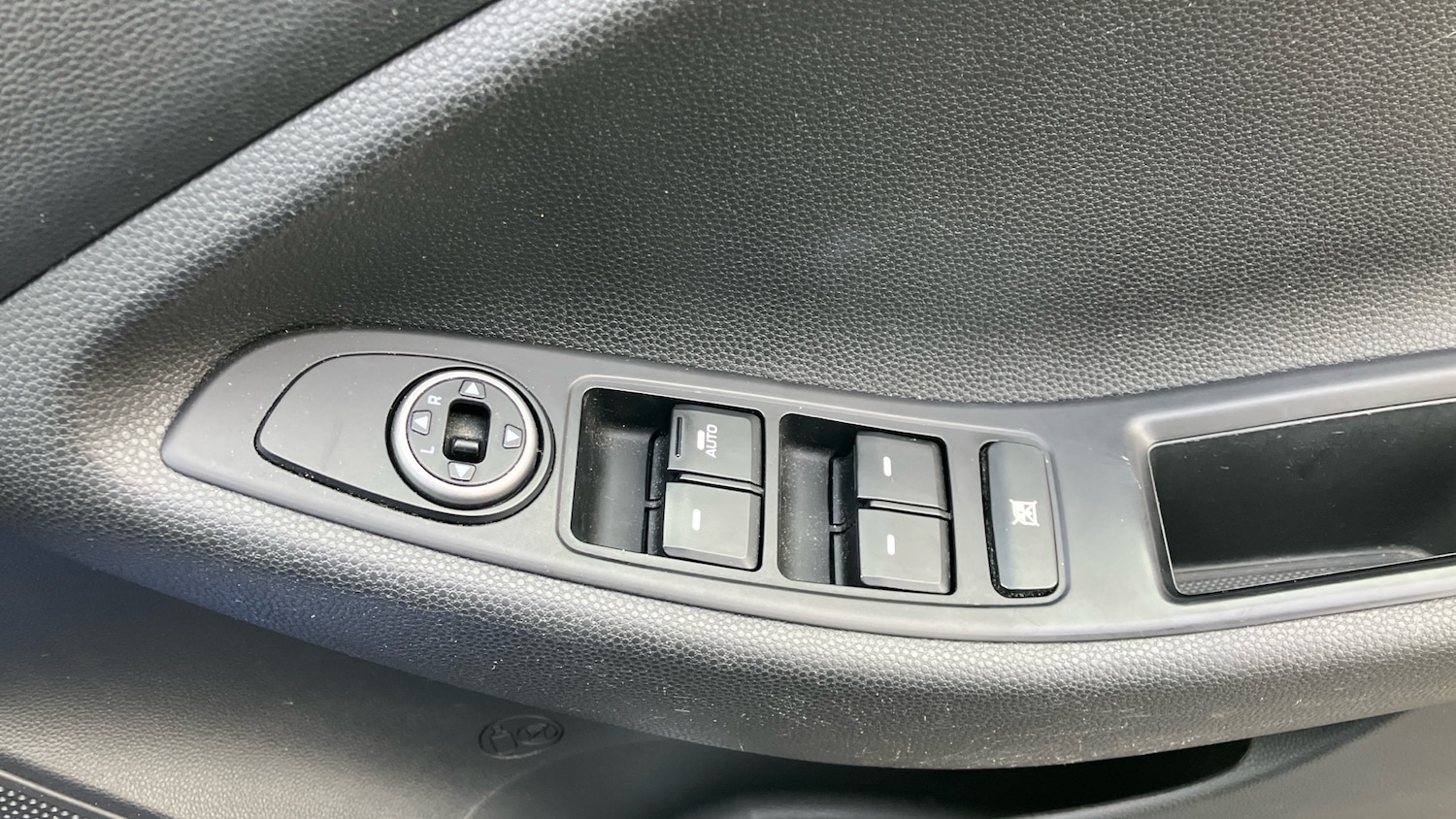 Used Hyundai i20 2020 for sale - 76777952: Photo 28