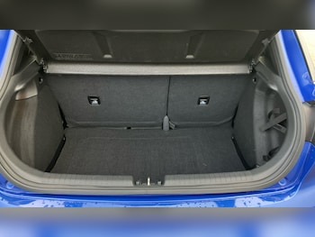 Used Hyundai i20 2020 for sale - 76777952: Photo