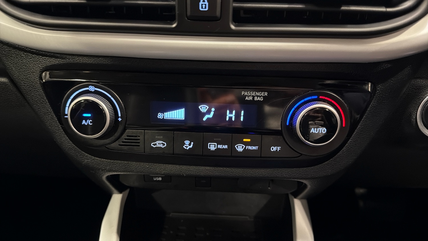 Used Hyundai i10 2022 for sale - 76891985: Photo 26