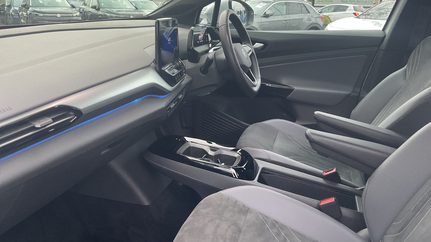 Used Volkswagen ID.4 2022 for sale - 78054168: Photo 2