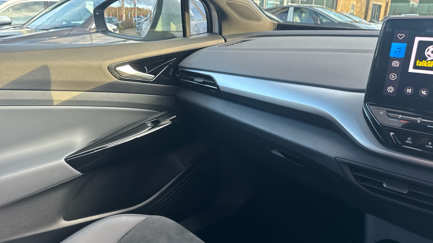 Used Volkswagen ID.4 2022 for sale - 78054168: Photo 27