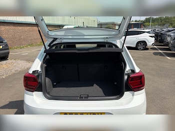 Used Volkswagen Polo 2020 for sale - 79205687: Photo