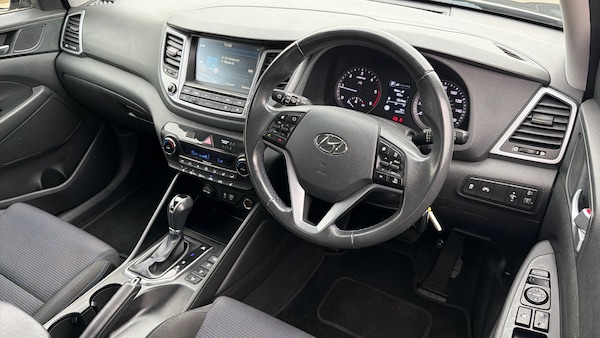 Used Hyundai TUCSON 2017 for sale - 76253117: Photo 11