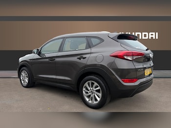 Used Hyundai TUCSON 2017 for sale - 76253117: Photo 2