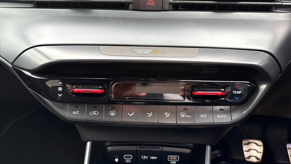 Used Hyundai i20 2024 for sale - 75712892: Photo 28
