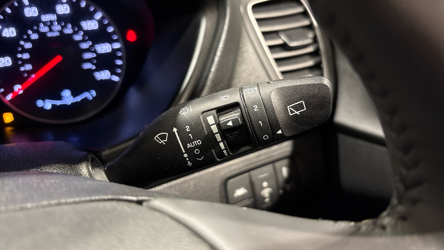 Used Hyundai i20 2018 for sale - 77417324: Photo 23