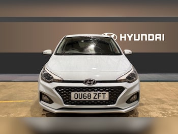 Used Hyundai i20 2018 for sale - 77417324: Photo